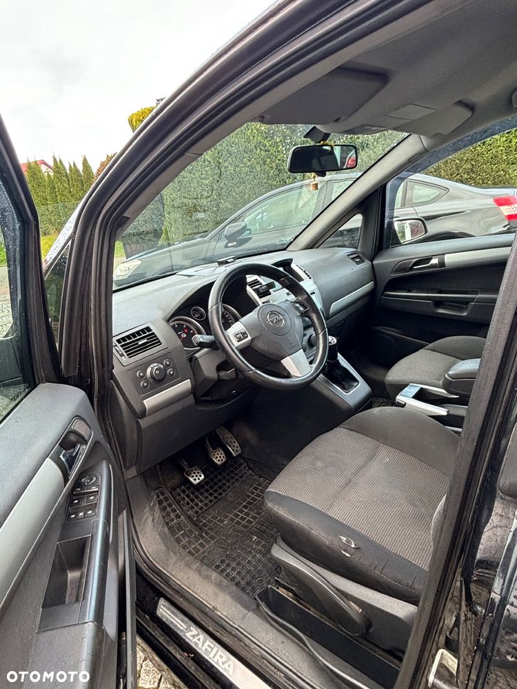 Opel Zafira 1.8 Active - 11