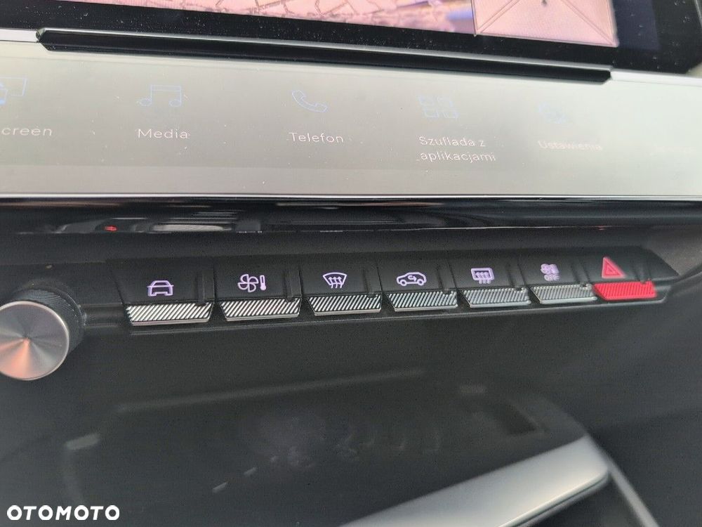 Peugeot 408 1.6 Plug-In Hybrid 225 GT EAT8 - 22