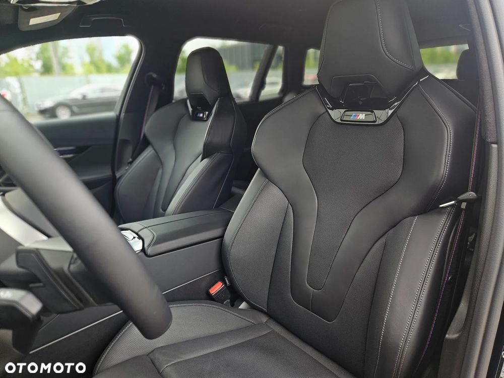 BMW Seria 5 540d xDrive mHEV M Sport - 28