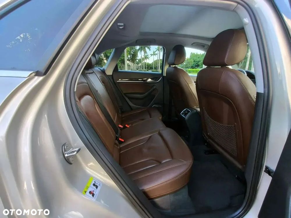 Audi Q3 2.0 TFSI Quattro S tronic sport - 12