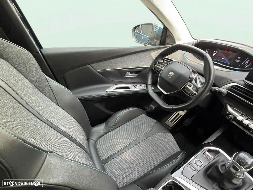 Peugeot 3008 1.2 PureTech Allure Pack - 16