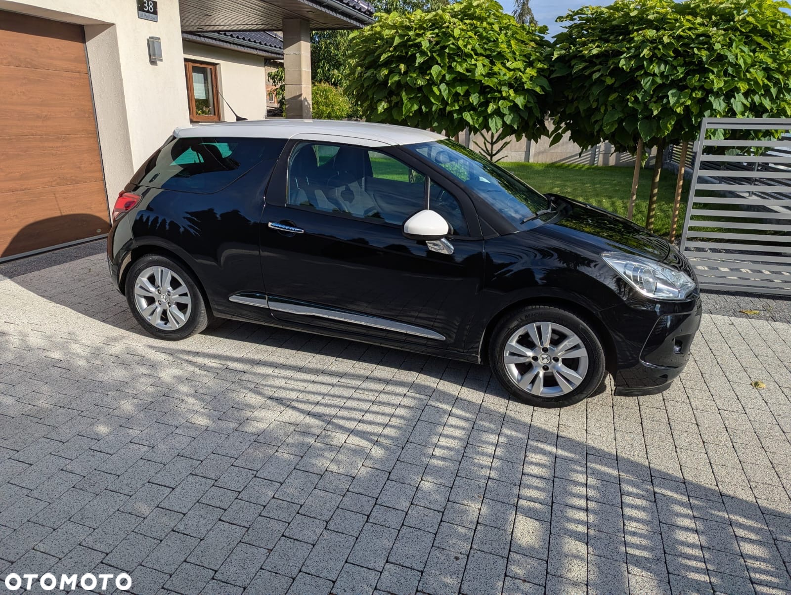 Citroën DS3 BlueHDi 100 SoChic - 8