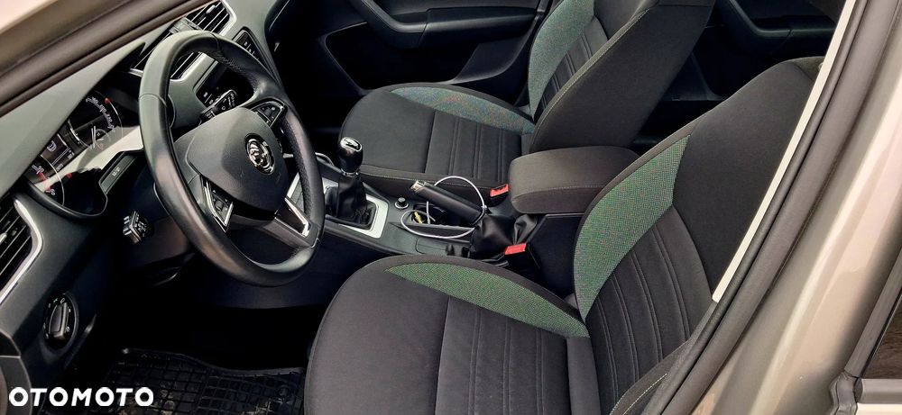 Skoda Octavia 1.6 TDI SCR Ambition - 14