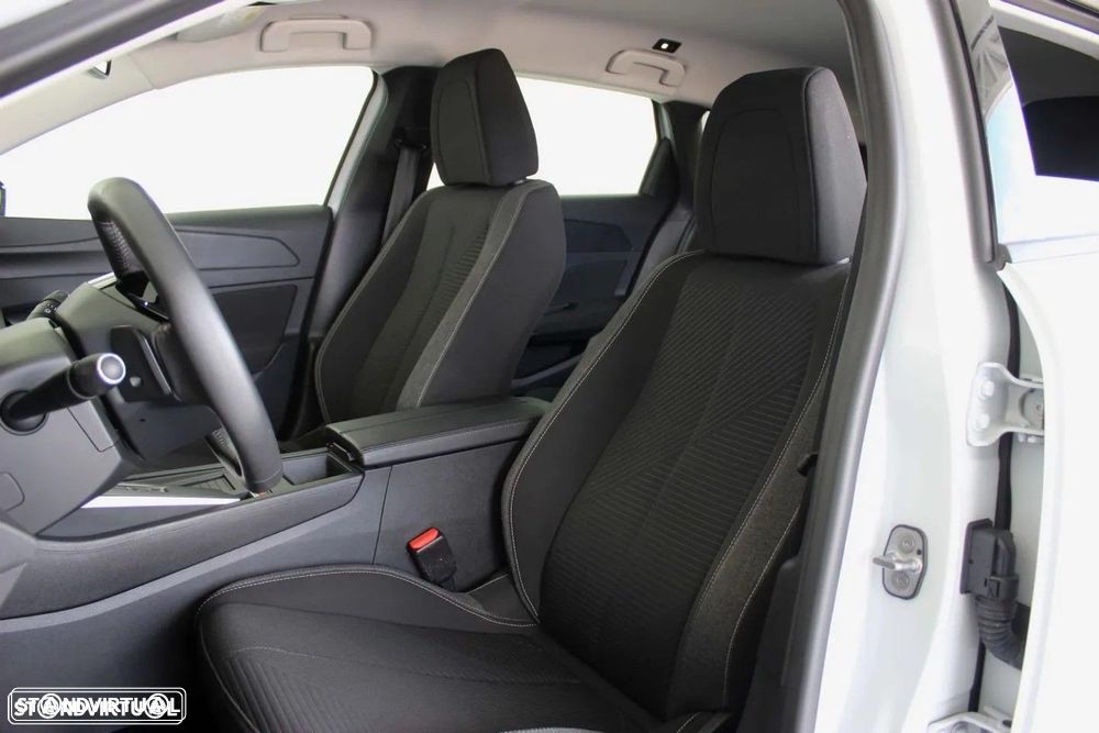 Peugeot 308 SW 1.2 PureTech Allure Pack EAT8 - 4