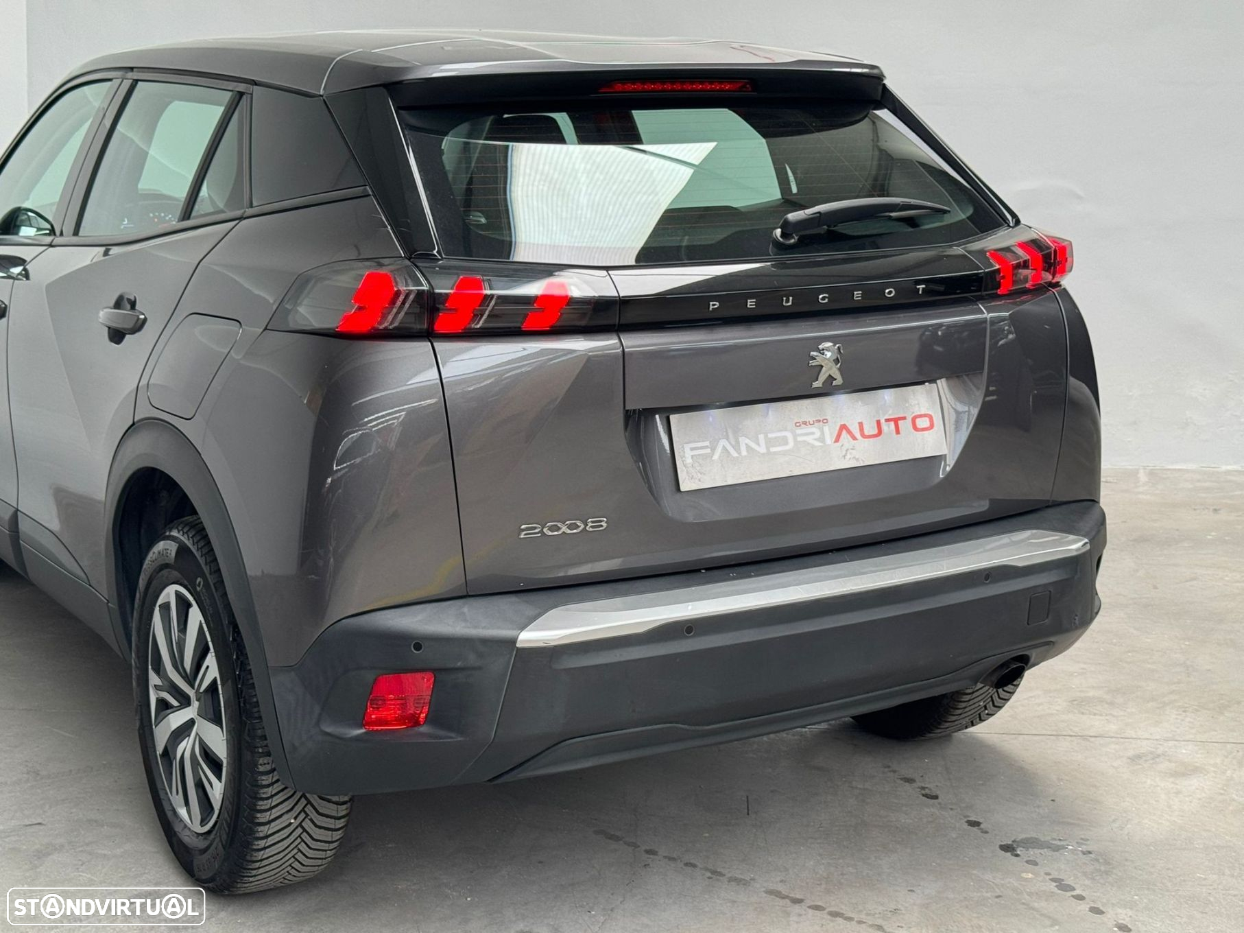 Peugeot 2008 1.5 BlueHDi Active - 14