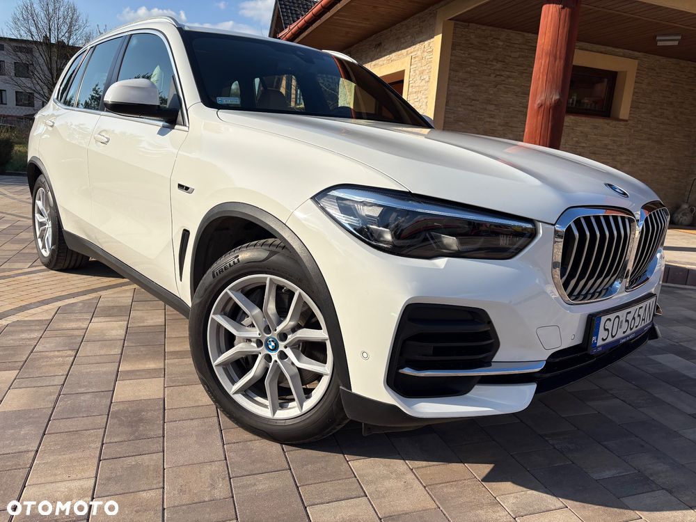 BMW X5 xDrive45e - 1