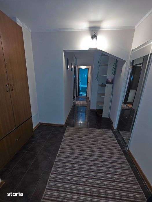 Apartament 3 camere de închiriat — Zona Tătărași — fotografia 2