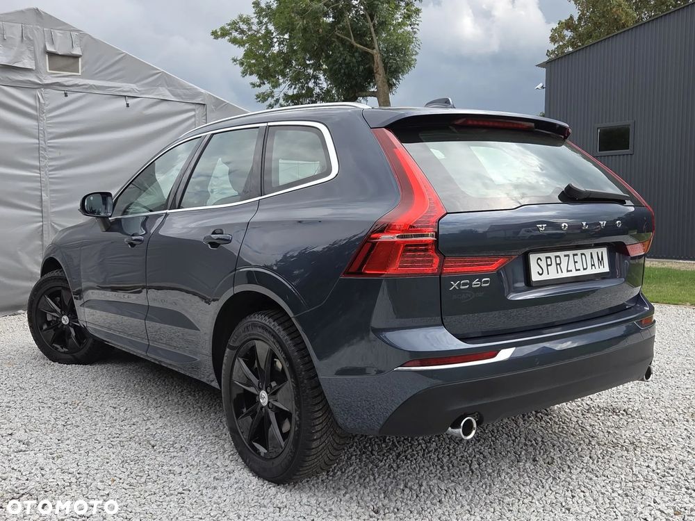Volvo XC 60 D3 Momentum Pro - 35