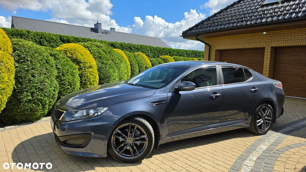 Kia Optima - 10