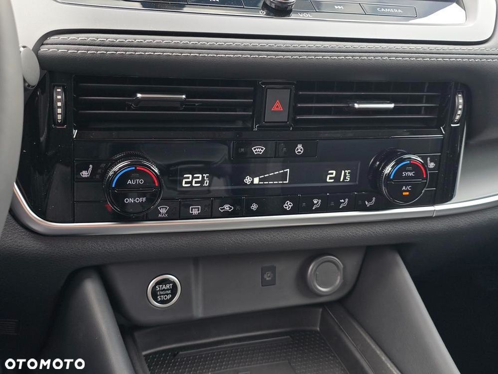 Nissan Qashqai 1.3 DIG-T MHEV Xtronic N-Connecta - 19