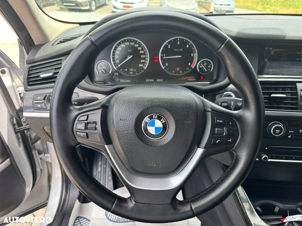 BMW X3 xDrive20d Aut. - 15