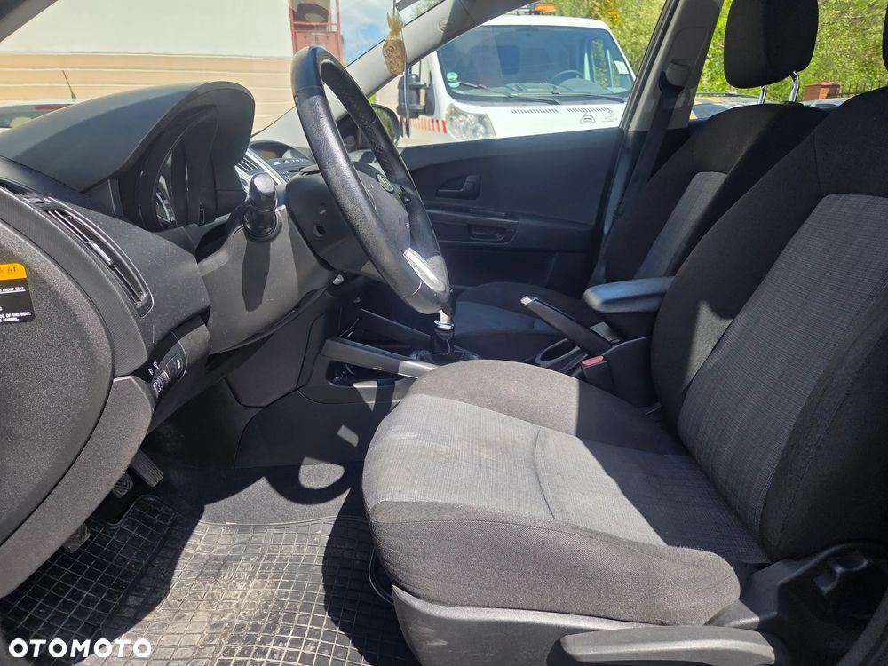 Kia Ceed 1.4 CVVT Attract - 9