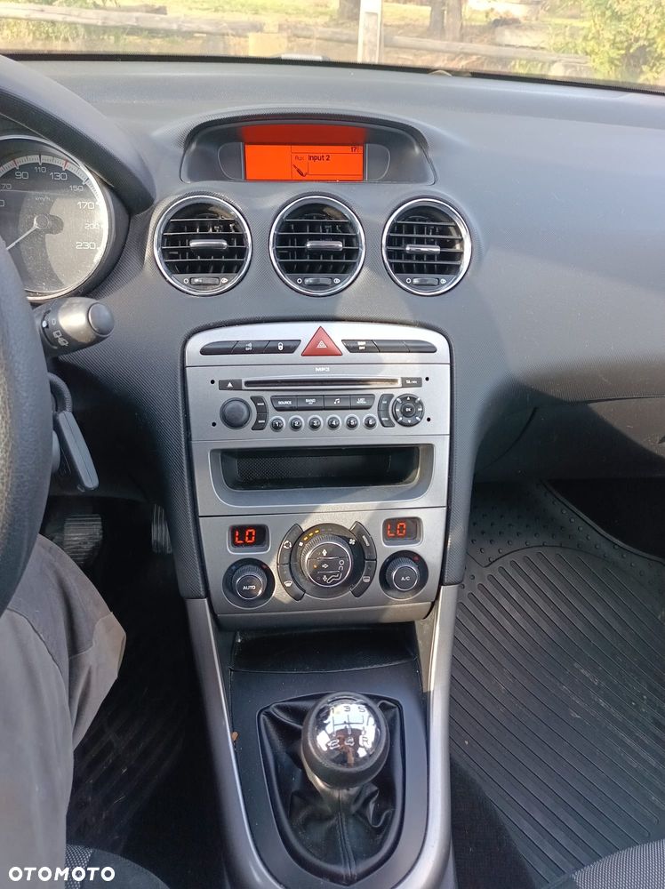 Peugeot 308 - 6