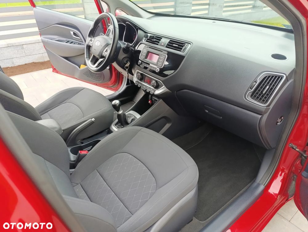 Kia Rio 1.2 L Business Line - 9