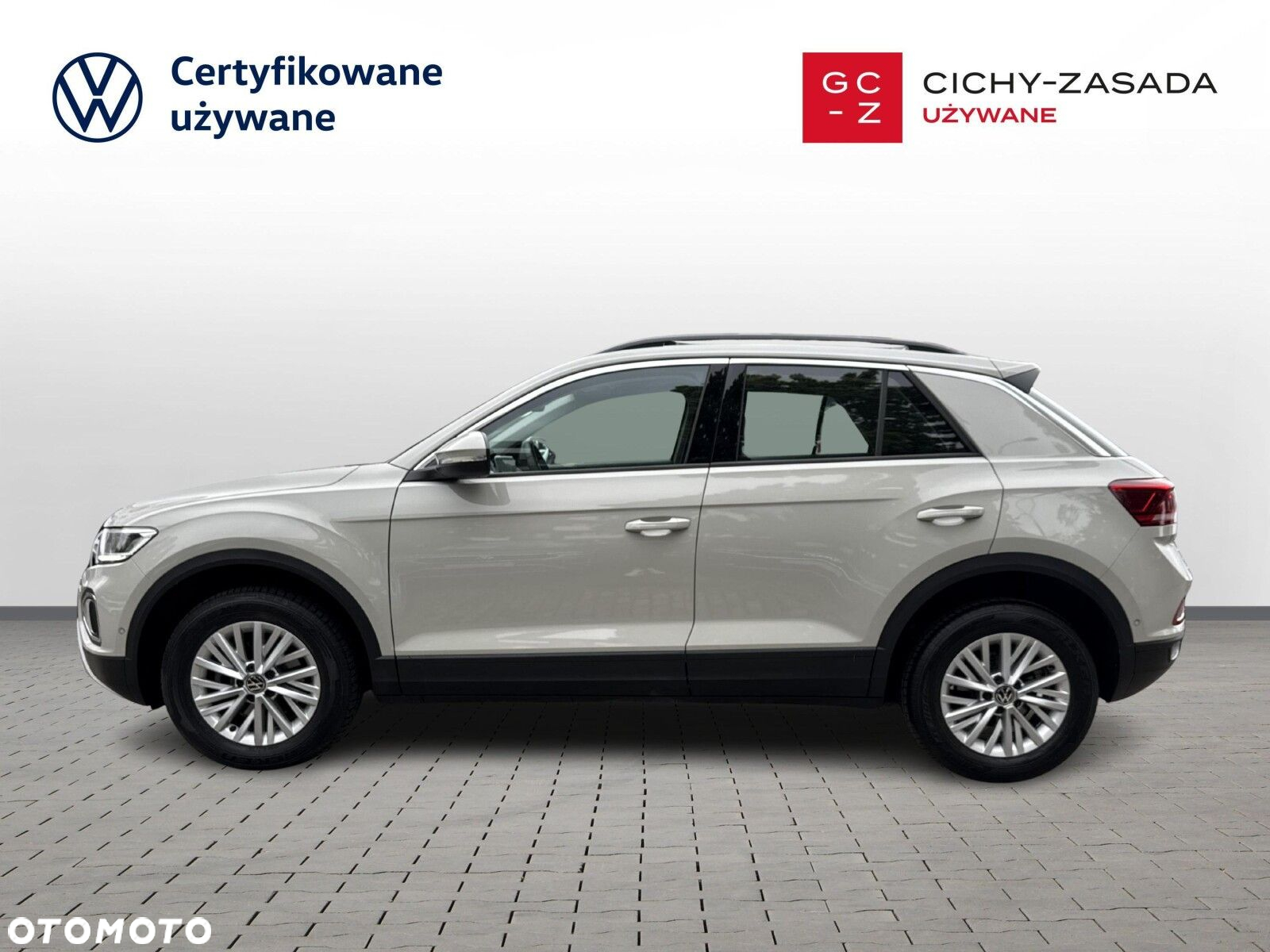 Volkswagen T-Roc - 8