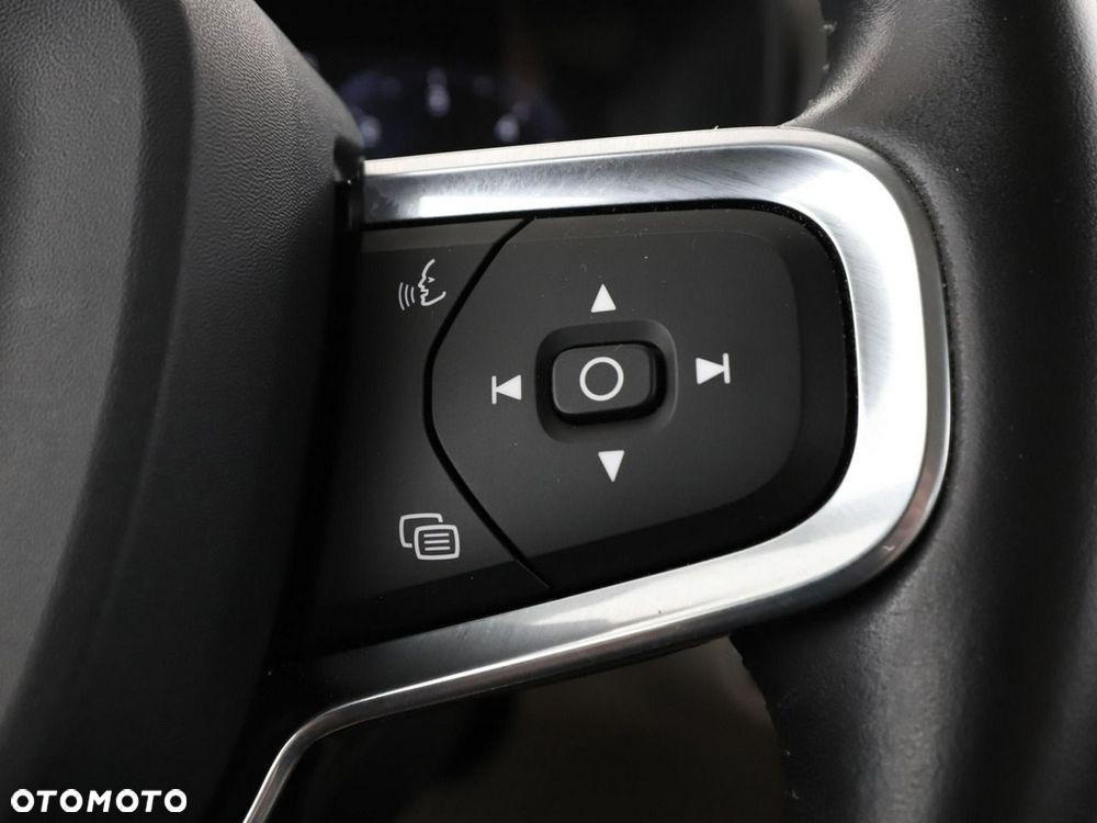 Volvo XC 40 D3 SCR Inscription - 33