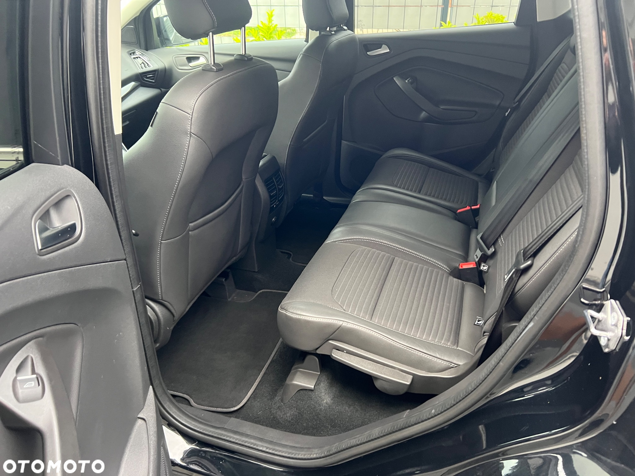 Ford Kuga 1.5 EcoBoost 4x4 Individual - 17