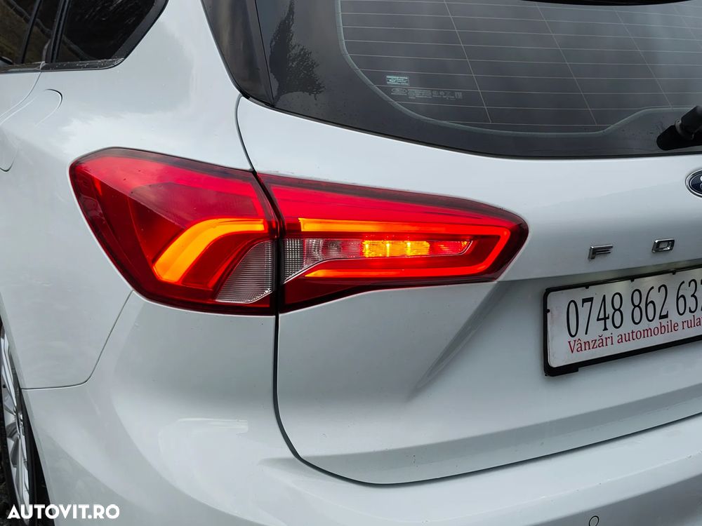 Ford Focus 1.5 EcoBlue Start-Stopp-System TITANIUM - 7