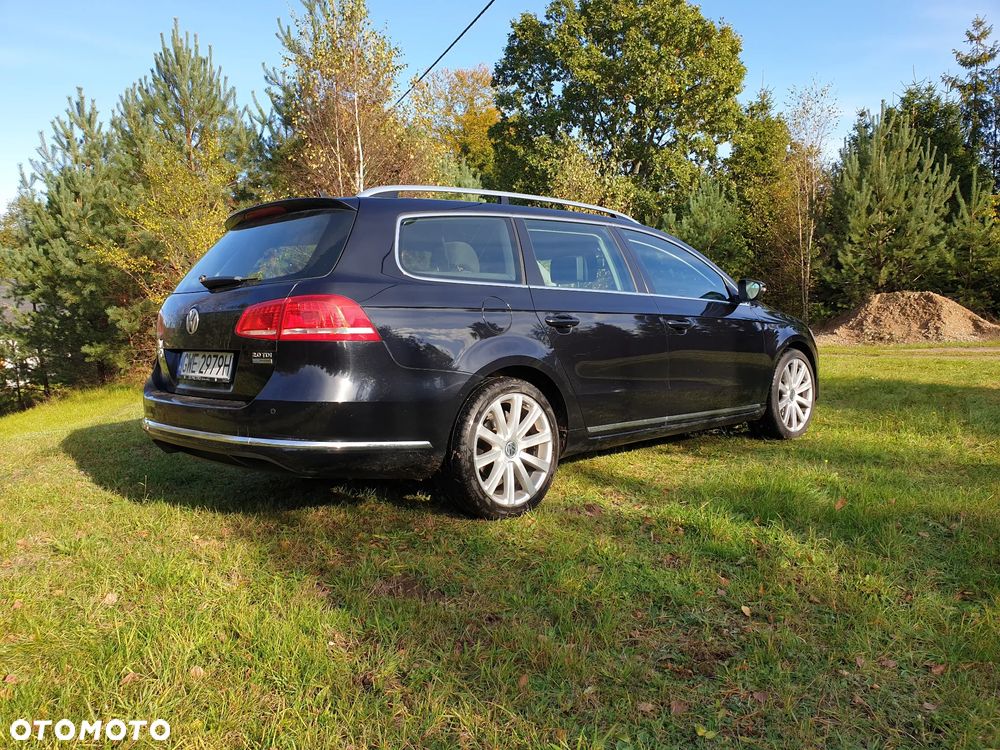 Volkswagen Passat Variant 2.0 TDI DSG BlueMotion Technology Comfortline - 5