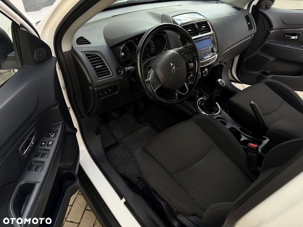Mitsubishi ASX - 19