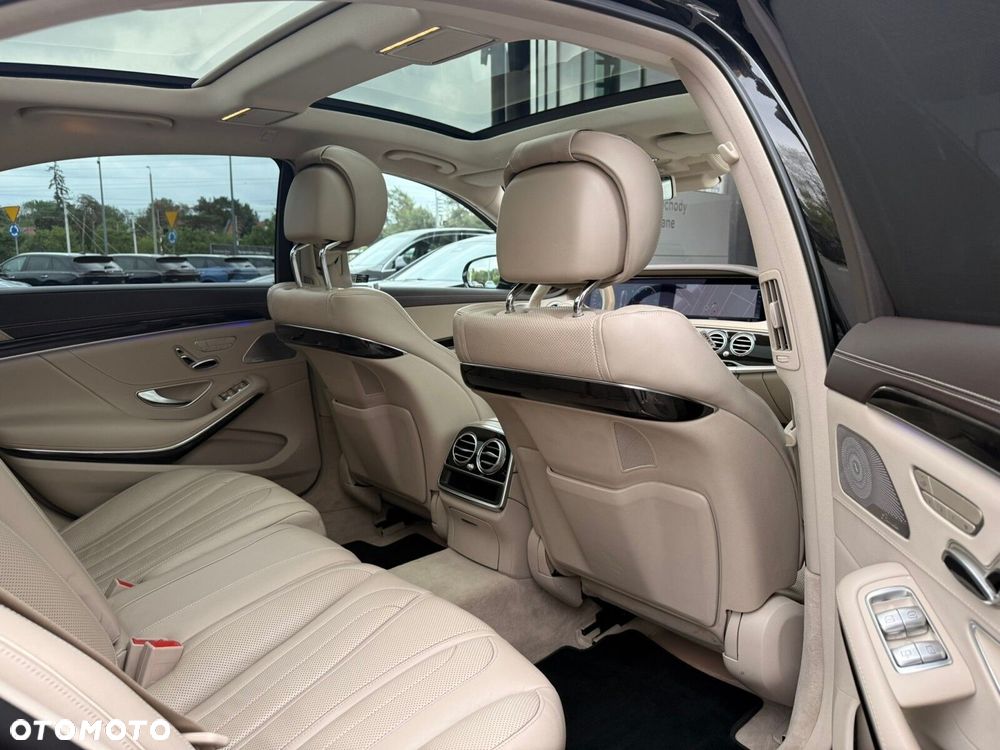 Mercedes-Benz Klasa S 400 d 4-Matic L 9G-TRONIC - 24
