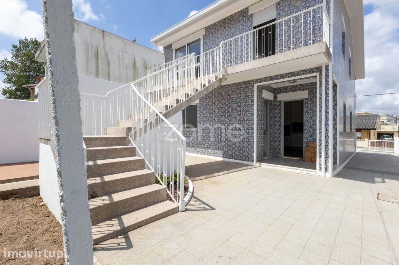 Andar moradia T2 com garagem e arrumos - Custóias, Matosinhos - Grande imagem: 3/22