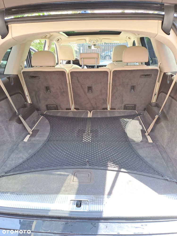 Audi Q7 - 24
