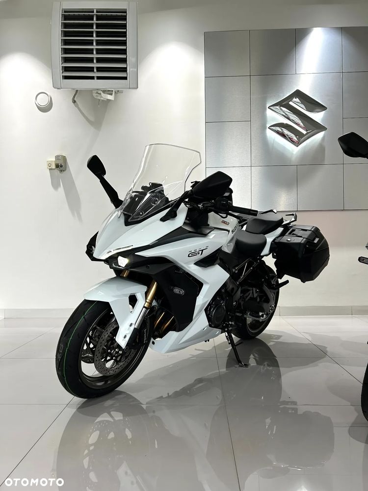Suzuki GSX 1000 - 1