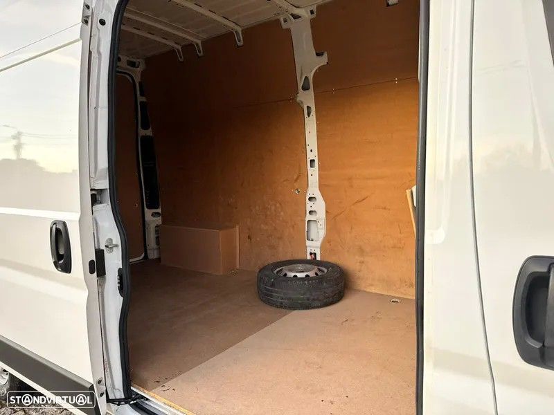 Peugeot Boxer 2.2 BlueHDi 335 L3 CD - 20