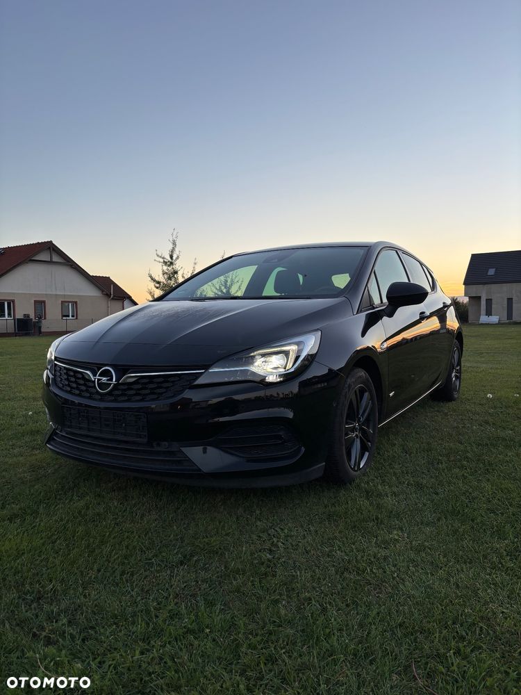 Opel Astra 2021 photo 2