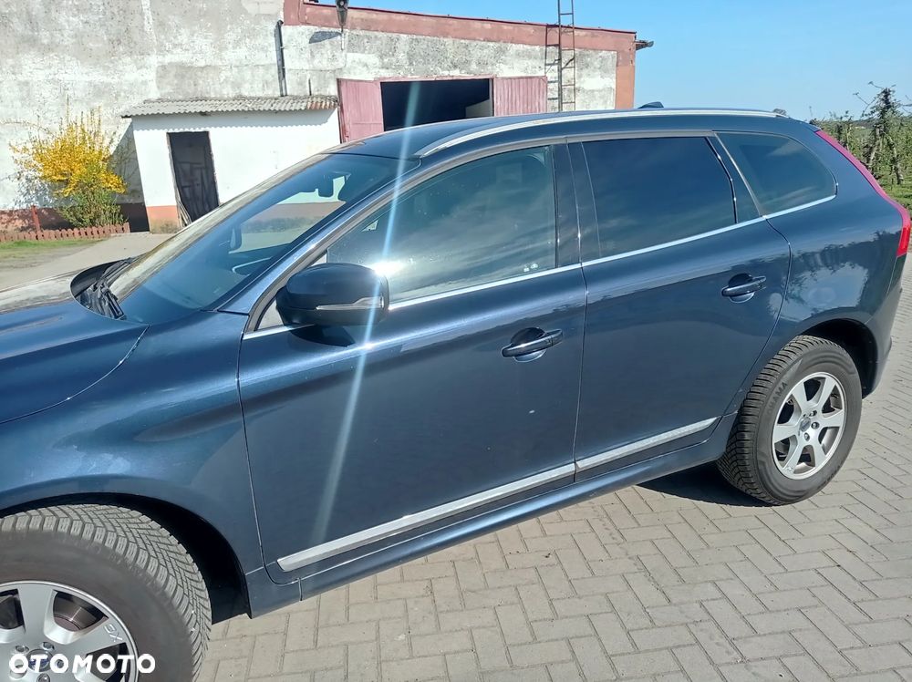 Volvo XC 60 D4 Summum - 4