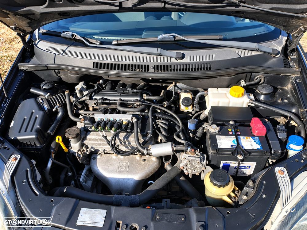 Chevrolet Aveo - 4