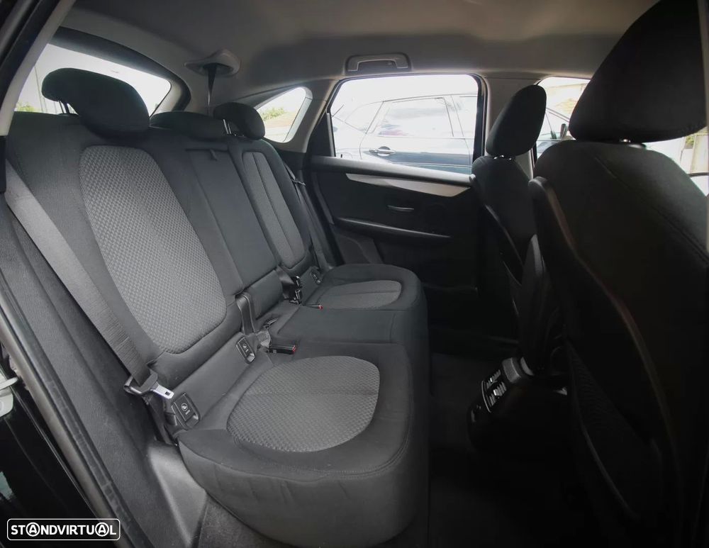 BMW 225xe Active Tourer Advantage - 25