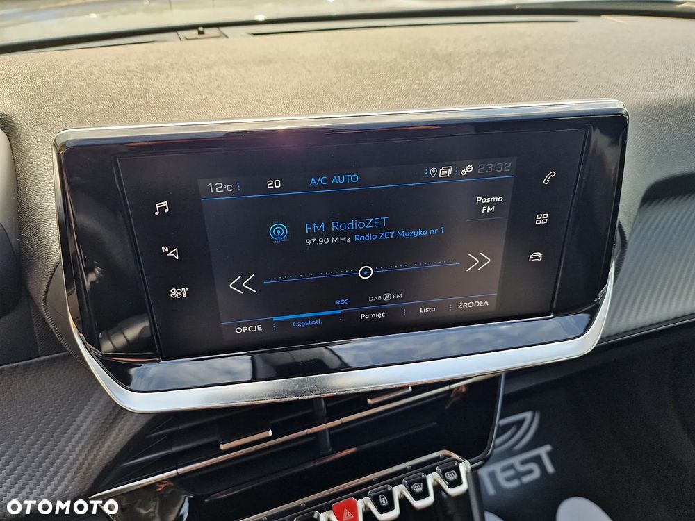 Peugeot 2008 BlueHDi 100 Active - 16