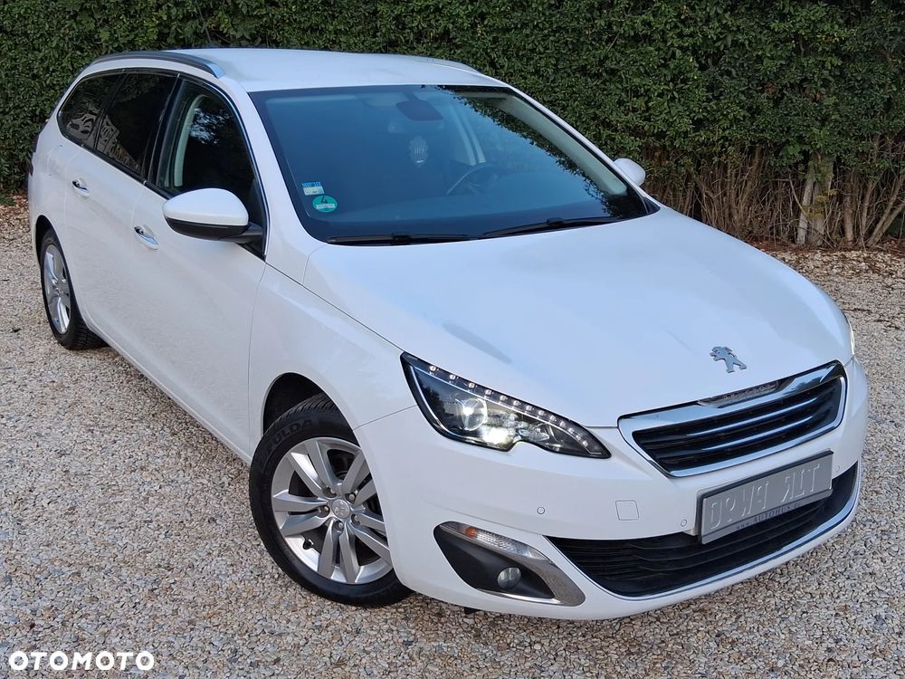 Peugeot 308 SW 1.6 BlueHDi Allure S&S - 20