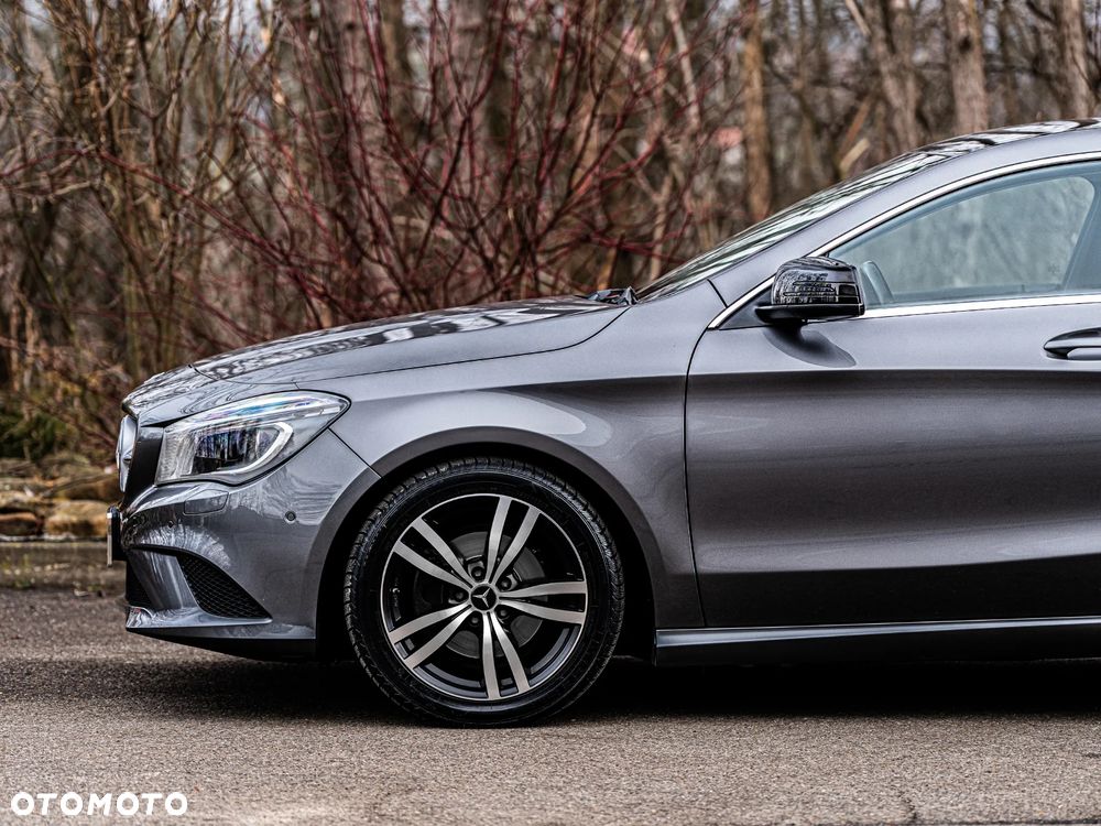 Mercedes-Benz CLA 200 d Urban - 11