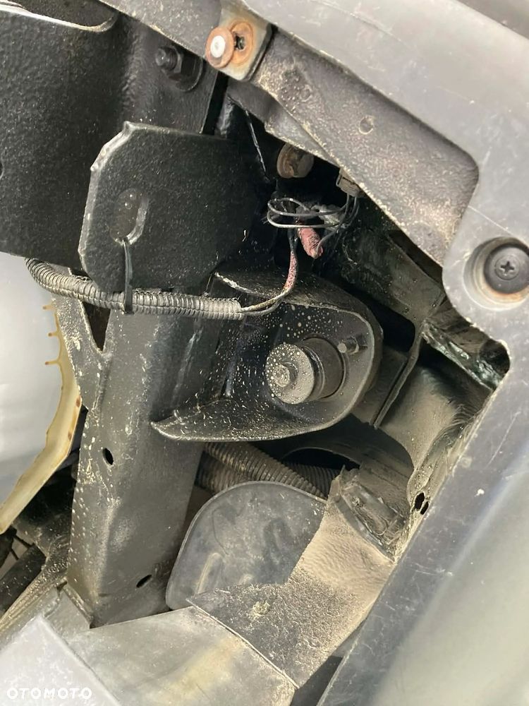 Nissan Patrol 2.8 TDI - 12