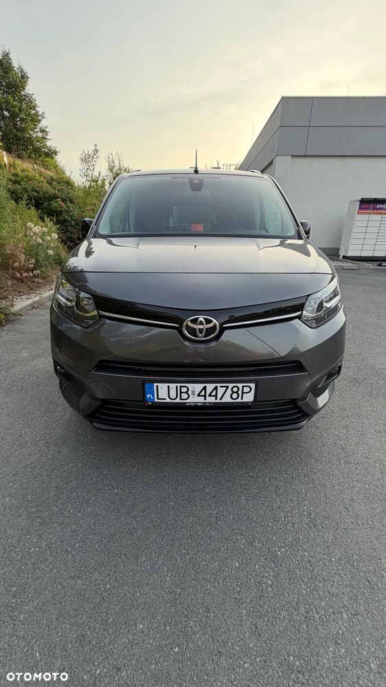Toyota Proace City Verso Long 1.5 D-4D Family - 2