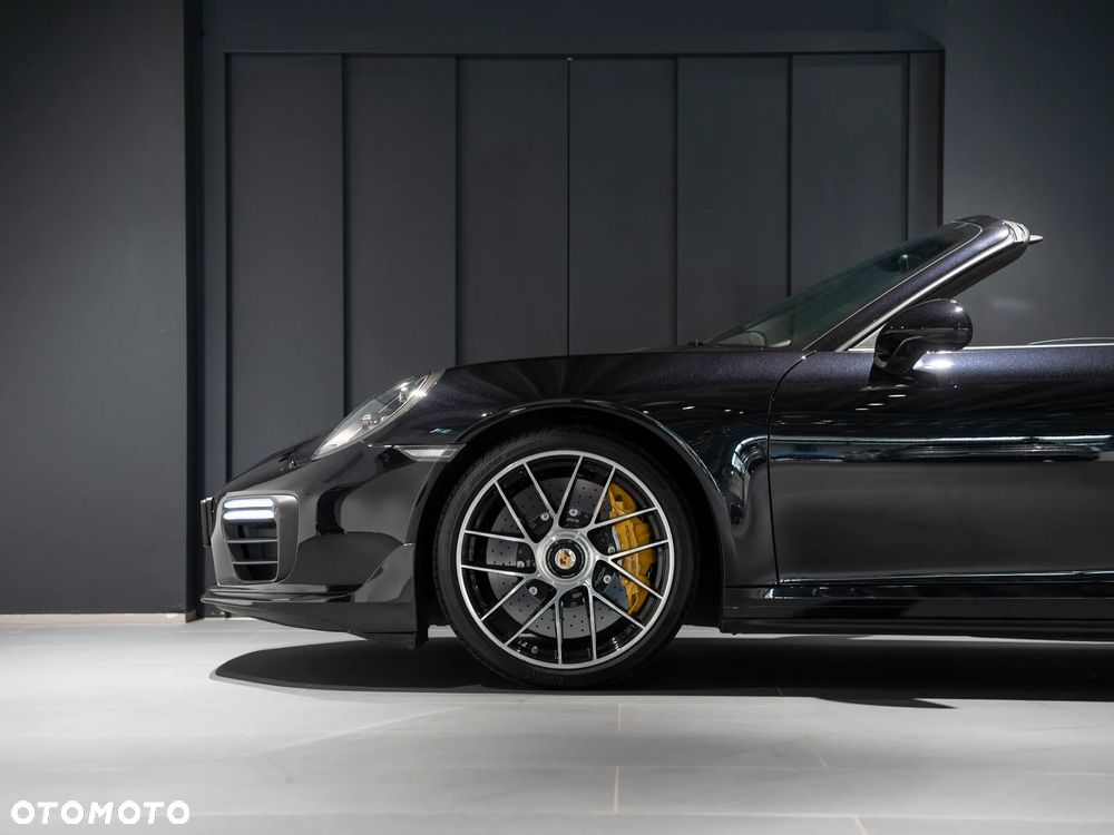 Porsche 911 - 8