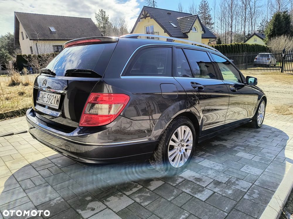 Mercedes-Benz Klasa C 180 CGI Automatik BlueEFFICIENCY Avantgarde - 6