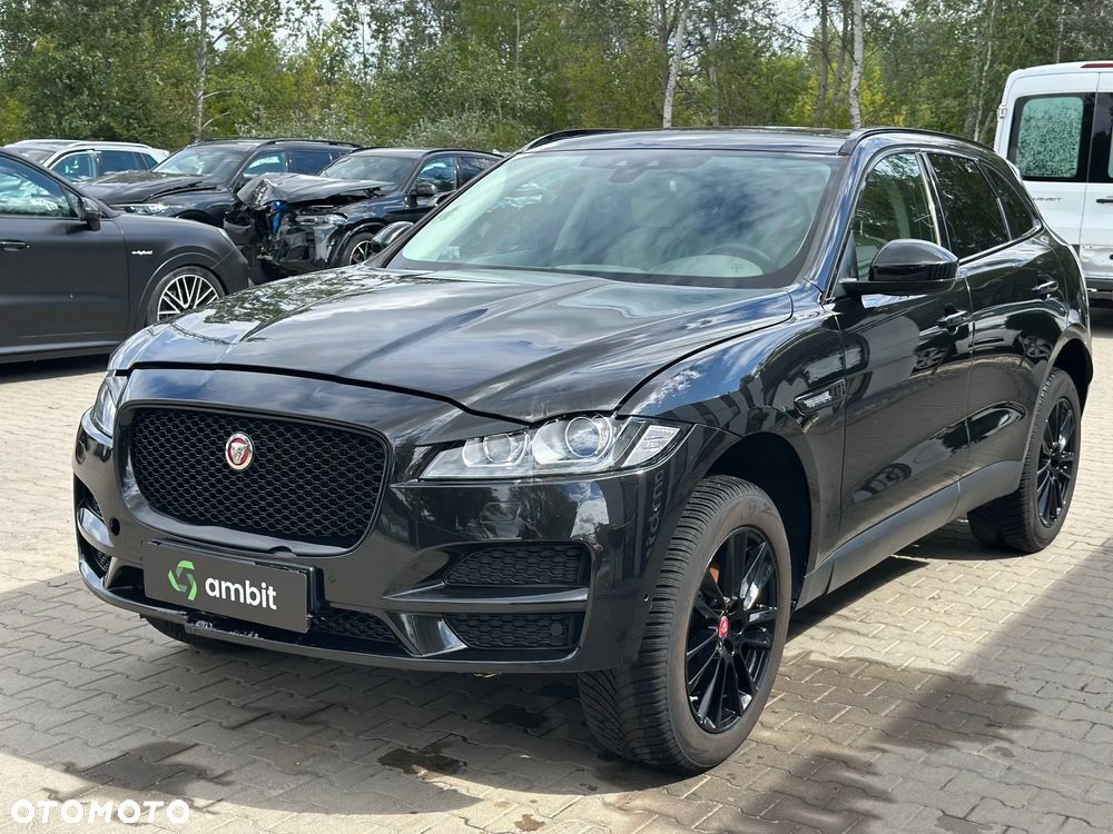 Jaguar F-Pace - 3