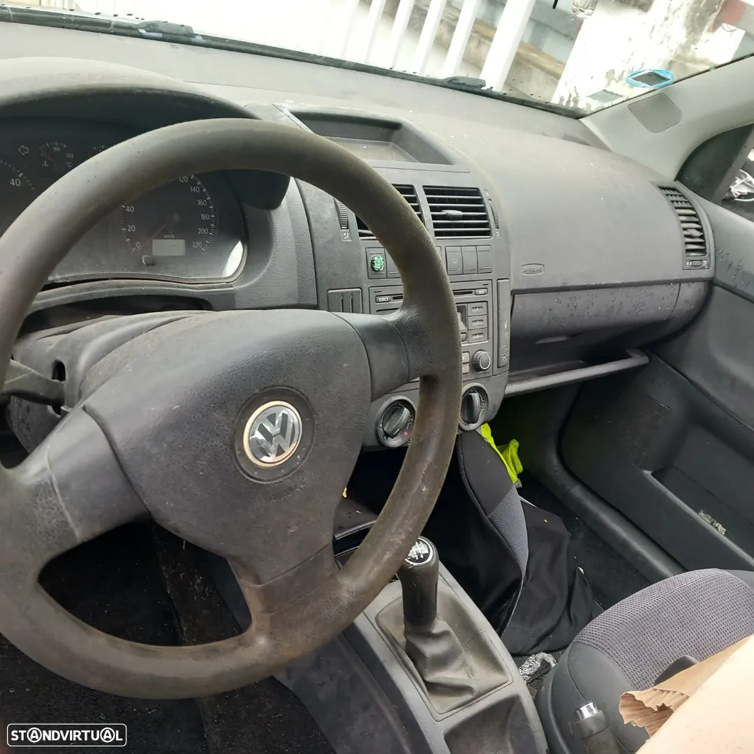 vw polo 9n  9n2 para pecas ( ja nao tenho a frente ) - 5