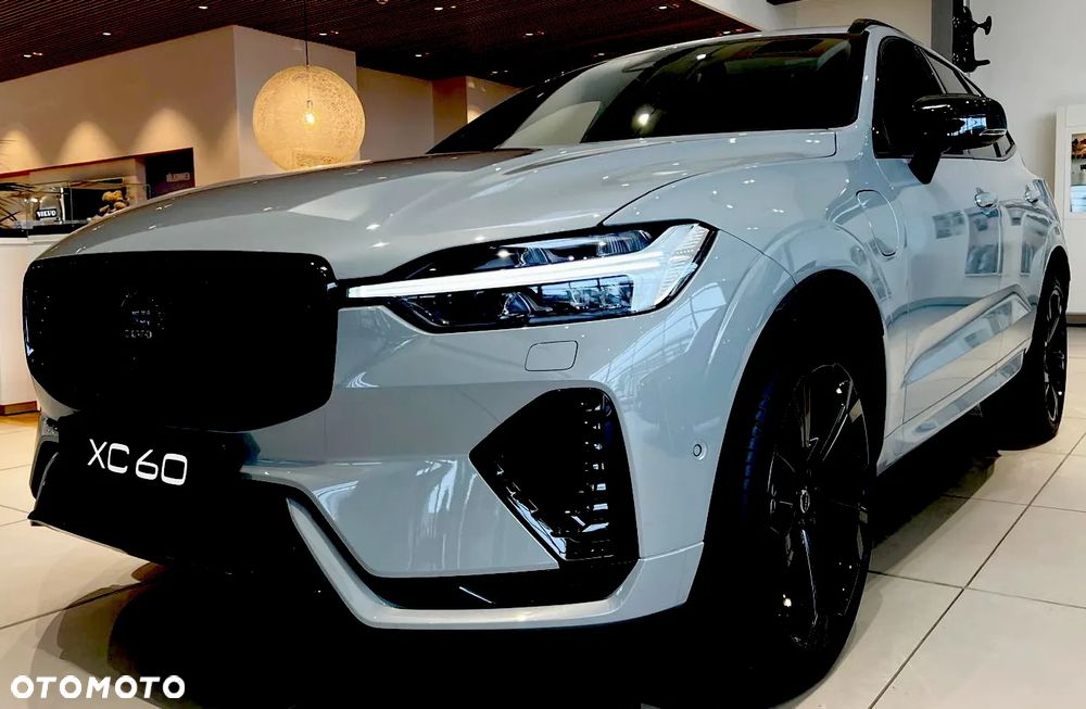 Volvo XC 60 T8 Plug-In Hybrid AWD Ultimate Black Edition - 6