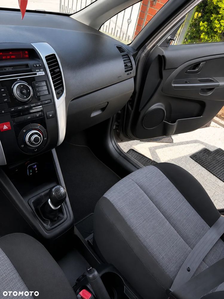 Kia Venga 1.4 L - 7