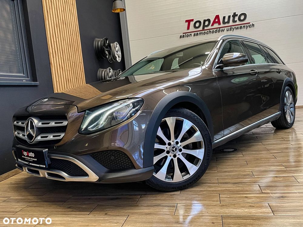 Mercedes-Benz Klasa E 220 d 4-Matic 9G-TRONIC - 2