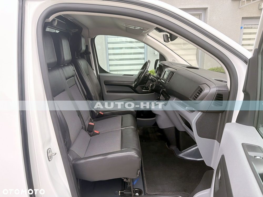Peugeot Expert - 8