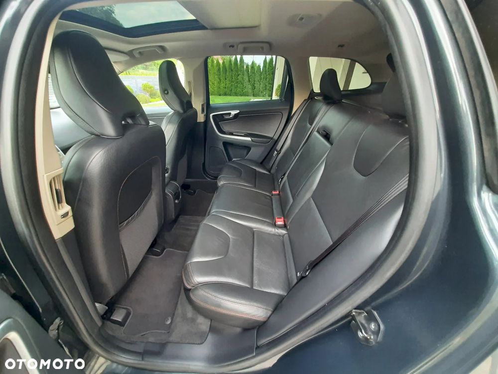 Volvo XC 60 - 10
