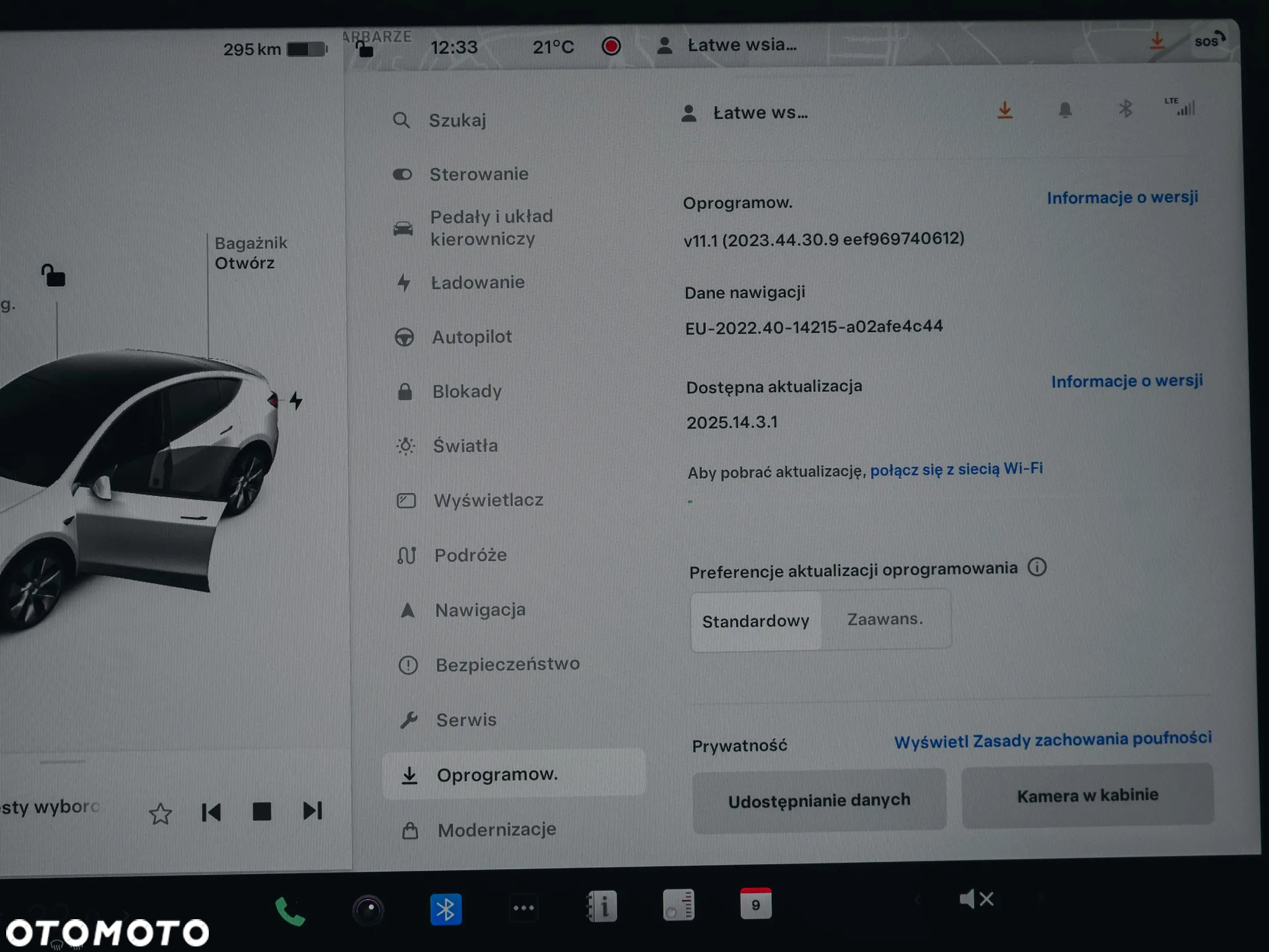 Tesla Y Model Long Range Dual Motor AWD - 33