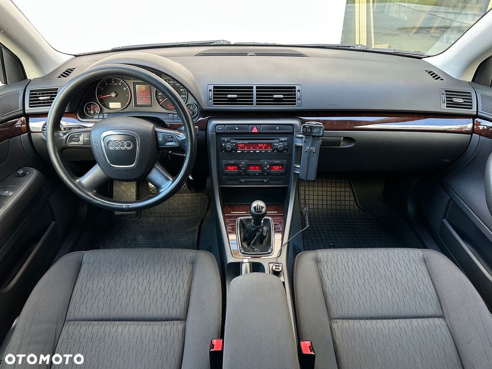 Audi A4 Avant 2 - 5