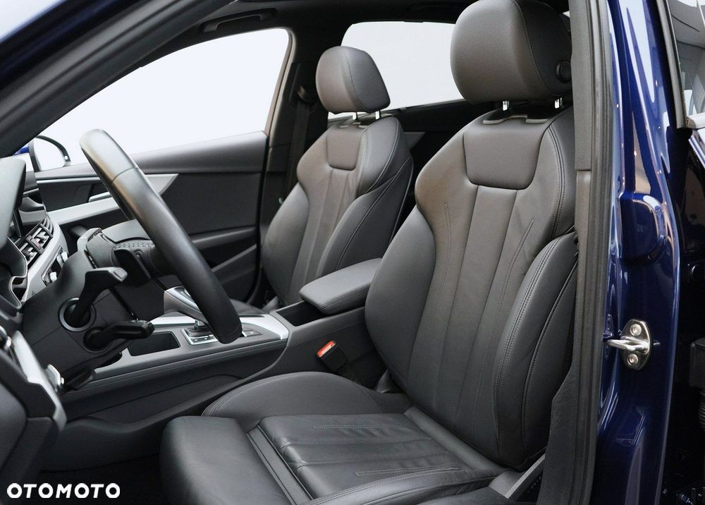 Audi A4 Limousine - 18